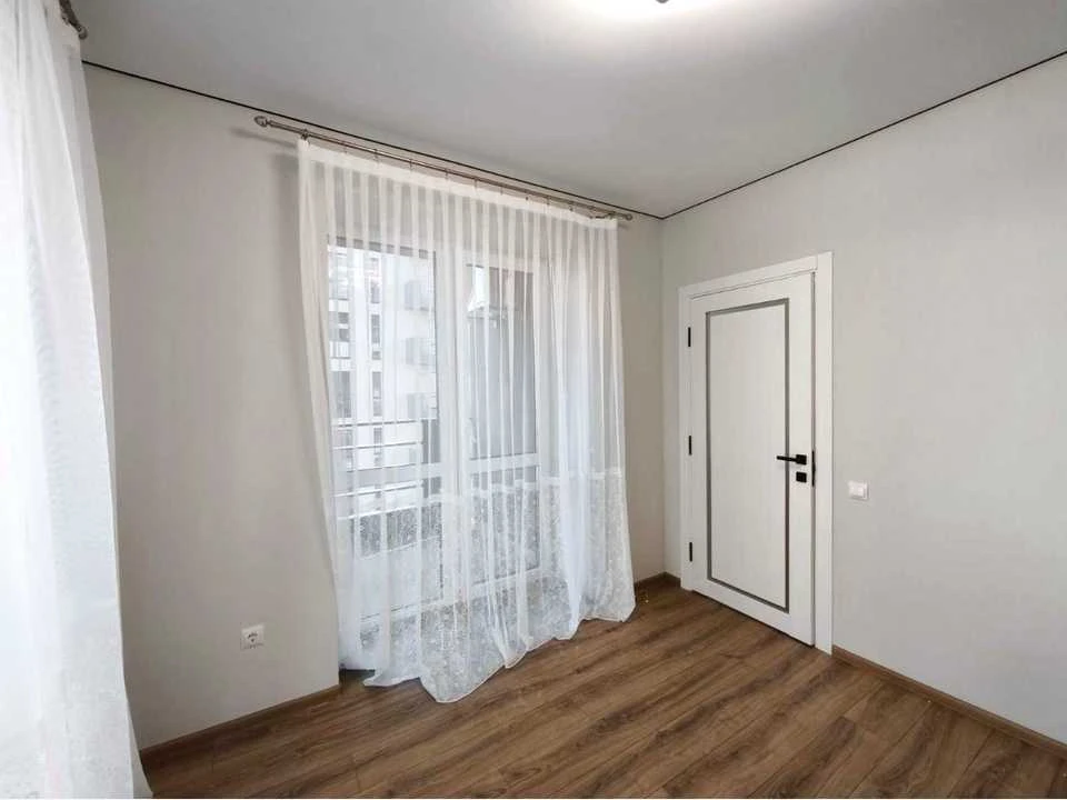 Apartment. Uzhhorod, Boris Tlekhasa St.