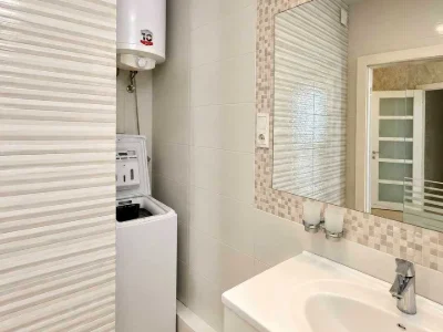 Apartment. Peremyshlenska st.
