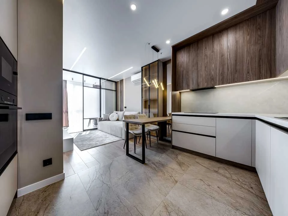 Apartment. Kulparkivska st.