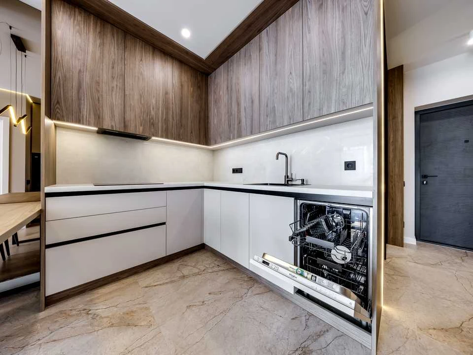 Apartment. Kulparkivska st.