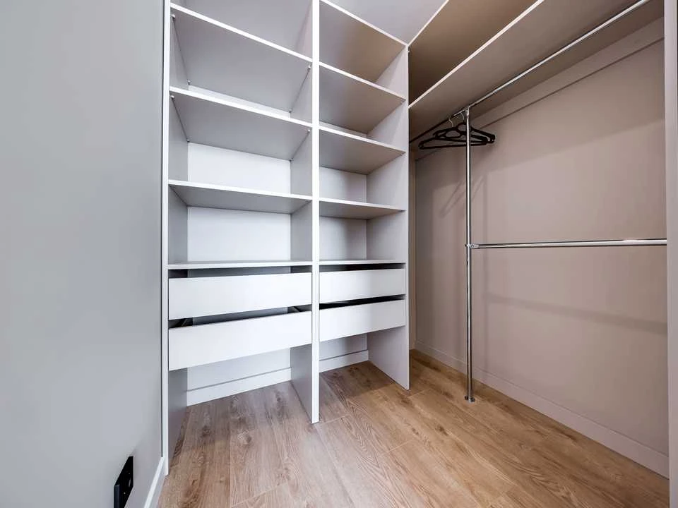 Apartment. Kulparkivska st.