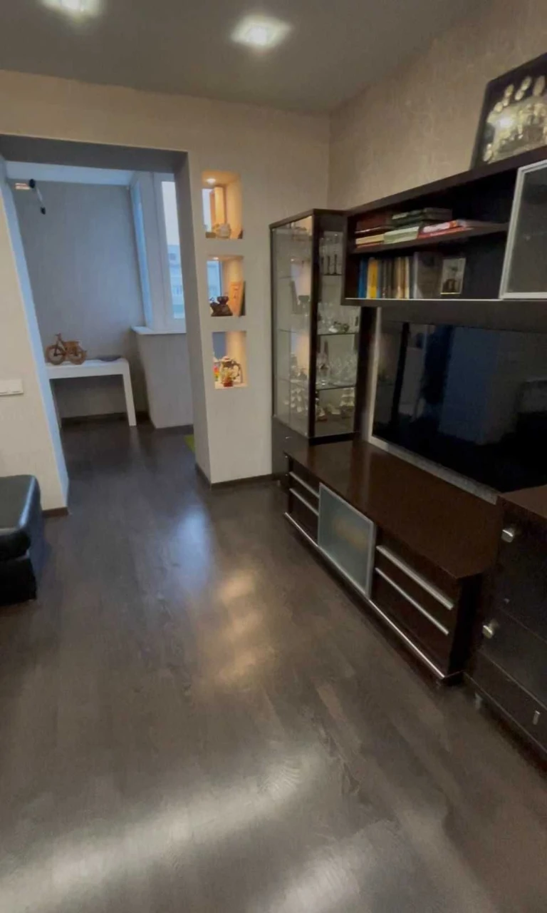 For Sale New Building Salto ul. Traktorostroitel' 3-room apartment