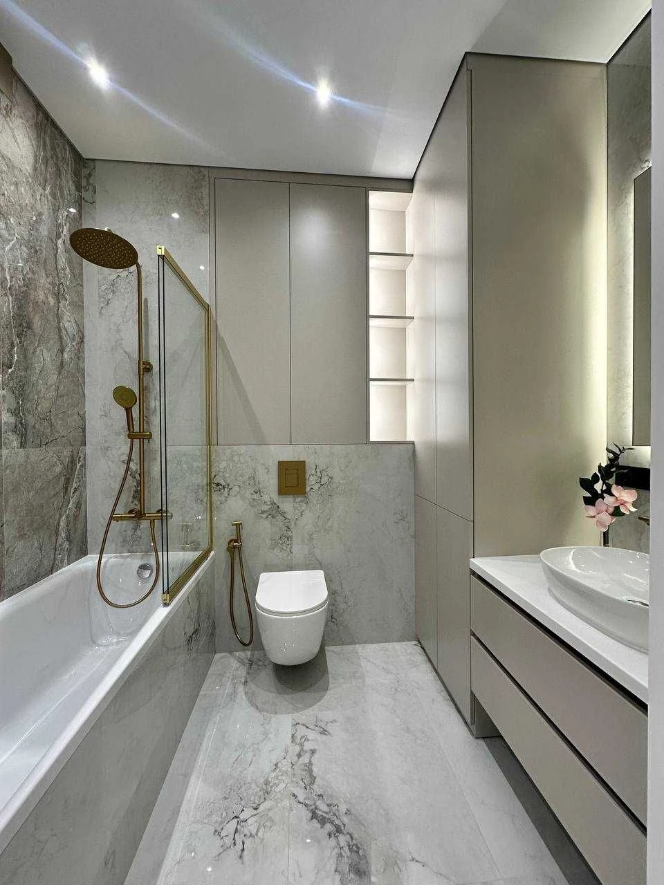 1квартира 42 м.кв PREMIUM ремонт KADORR City на Краснова