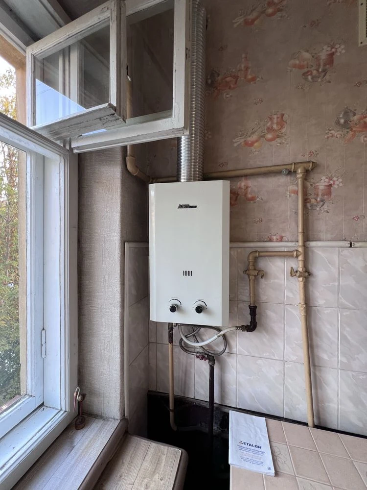 Sale of a 2-room apartment on Kvitneva Street, Lviv 85000$