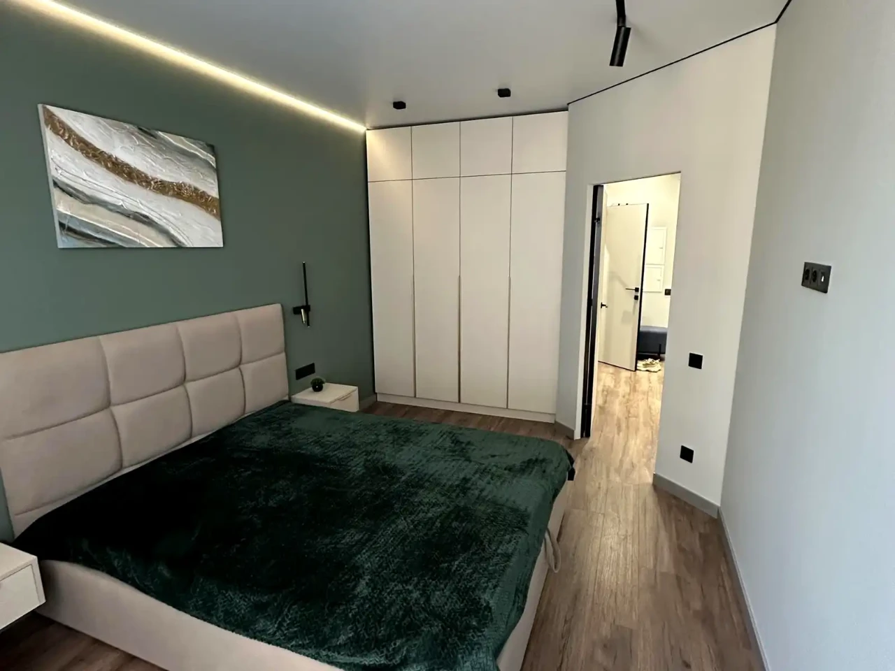 Rent 1-bedroom apartment 46.2 m² on the 8th floor