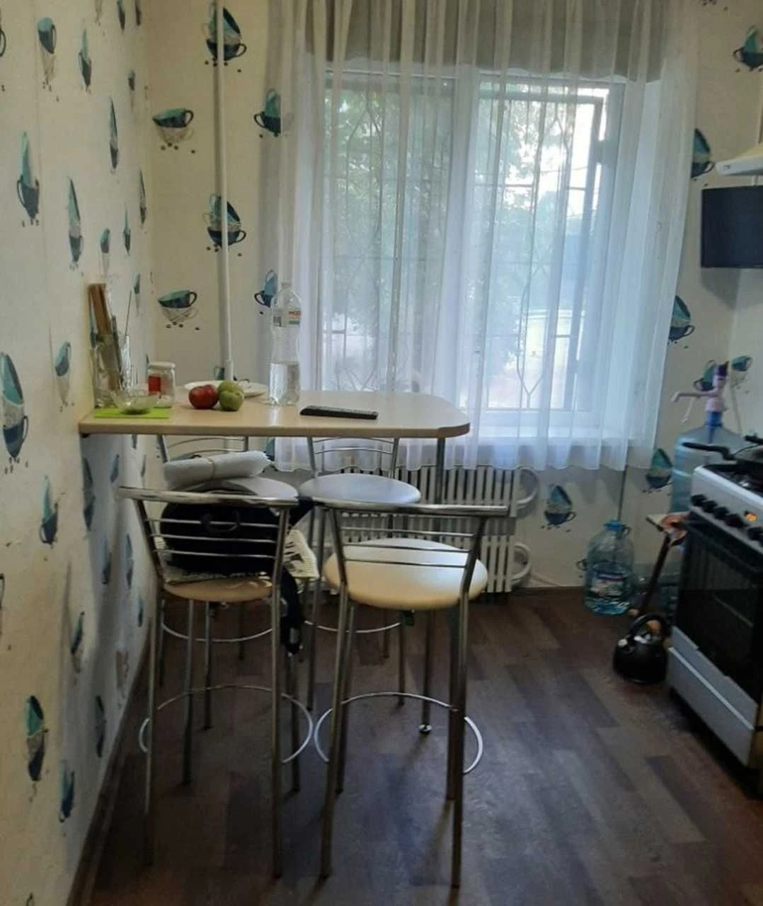For sale 5-room apartment (Czech-style) in Levoberezhny-3