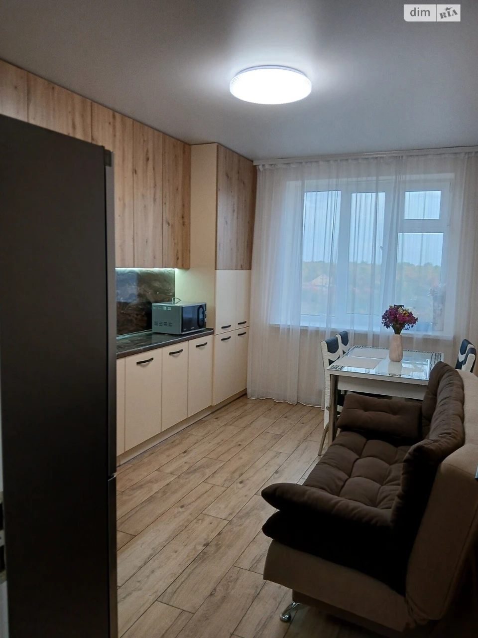 Продається Квартира на Озерній