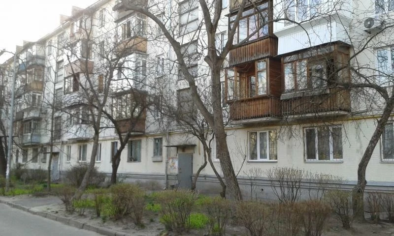 Rent 1-bedroom apartment 29 sq m, Maryia Pryimachchenko Blvd., 4