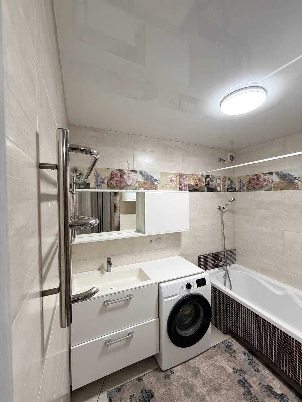 3-bedroom apartment, Radostna / Filatova, 62 sq m, designer