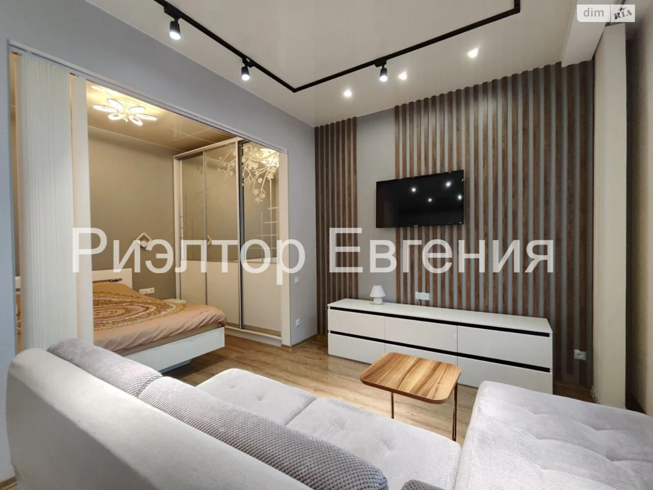 Сдается в долгосрочную аренду квартира, Приморский