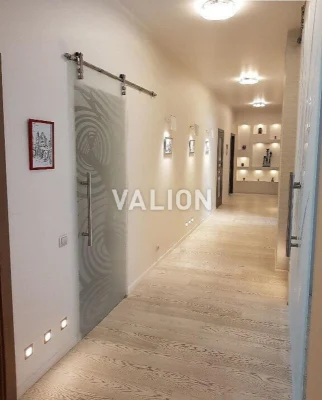 Sale of a 4-room apartment on Koperynka Street, 11