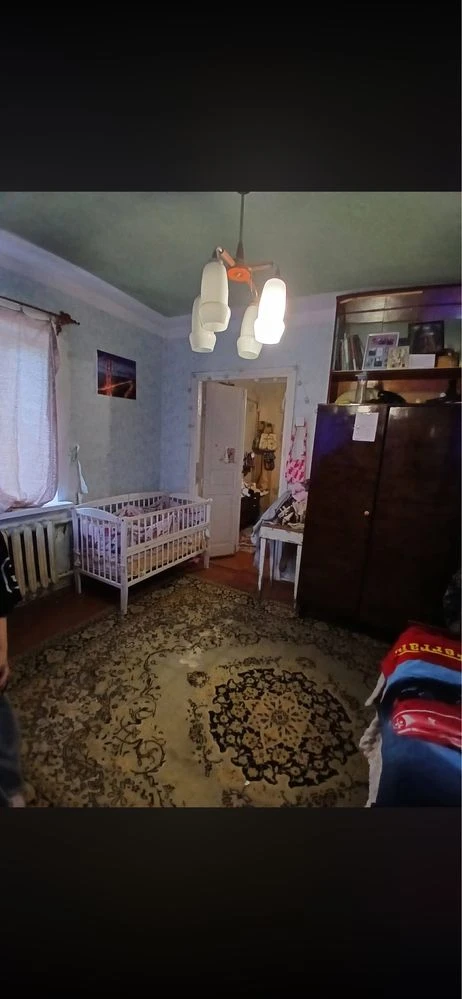 For sale: 1/2 of a house with a separate yard.