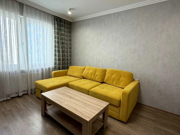 Квартира. Київ, вулиця Юлії Здановської