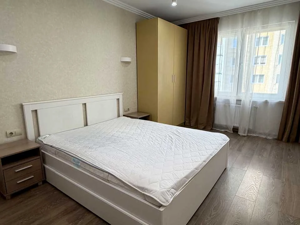 Квартира. Київ, вулиця Юлії Здановської