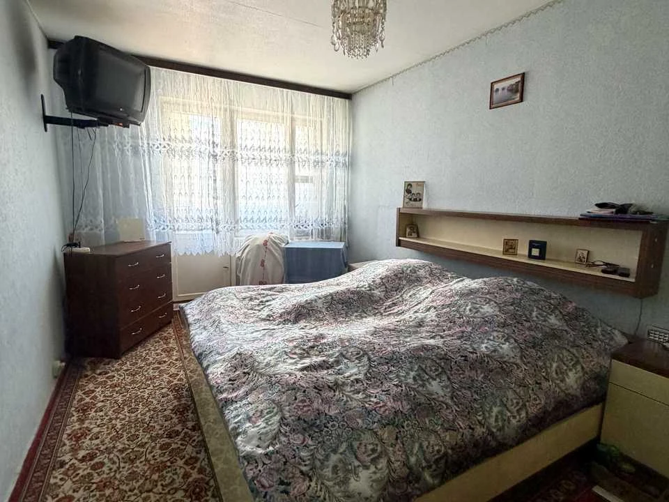 Квартира. Киев, Радужная улица.