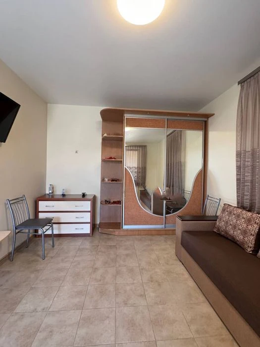 For sale a country house by the sea Sauvignon-3. Renovation. Terrace