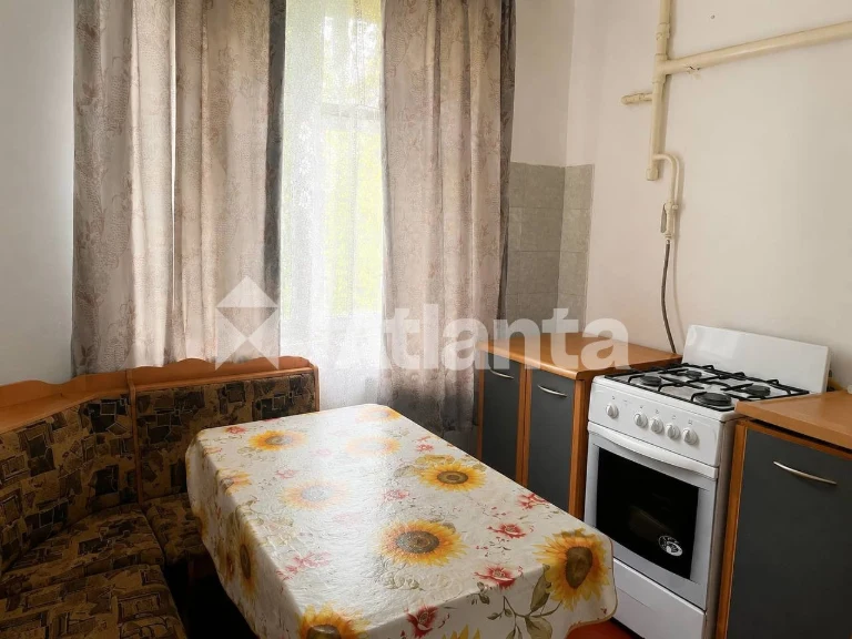 Продаж 1 кімнатної квартири (Залізничний район)