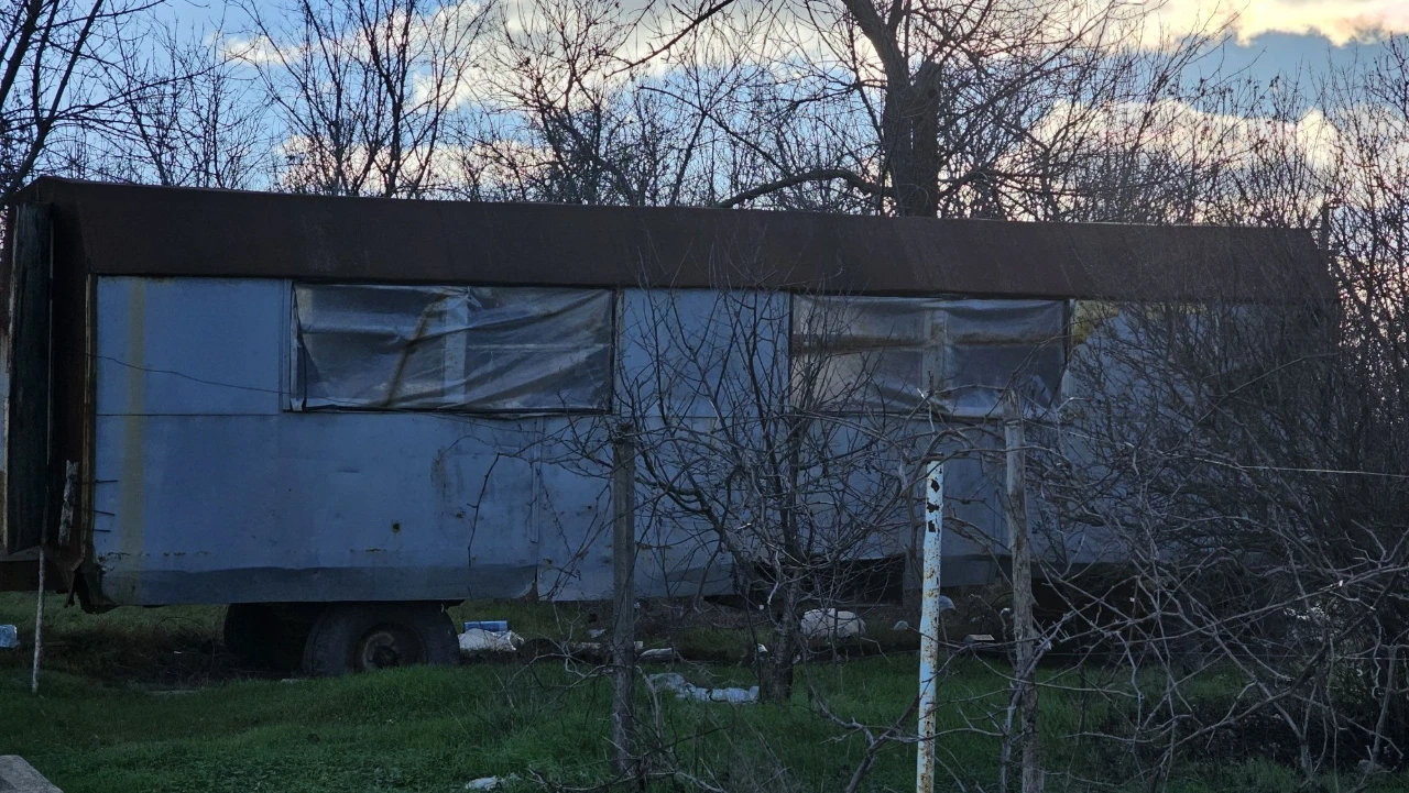Гос-Акт 10 гектаров, Теплицы, Вода для полива, Собственная земля 65 кв.