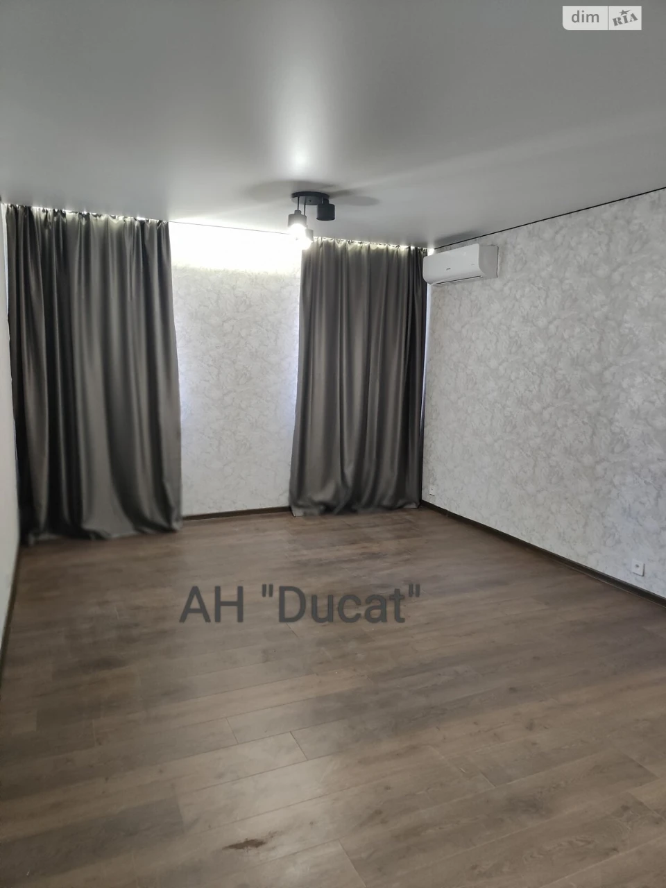 Продаж Квартири в Новобудові