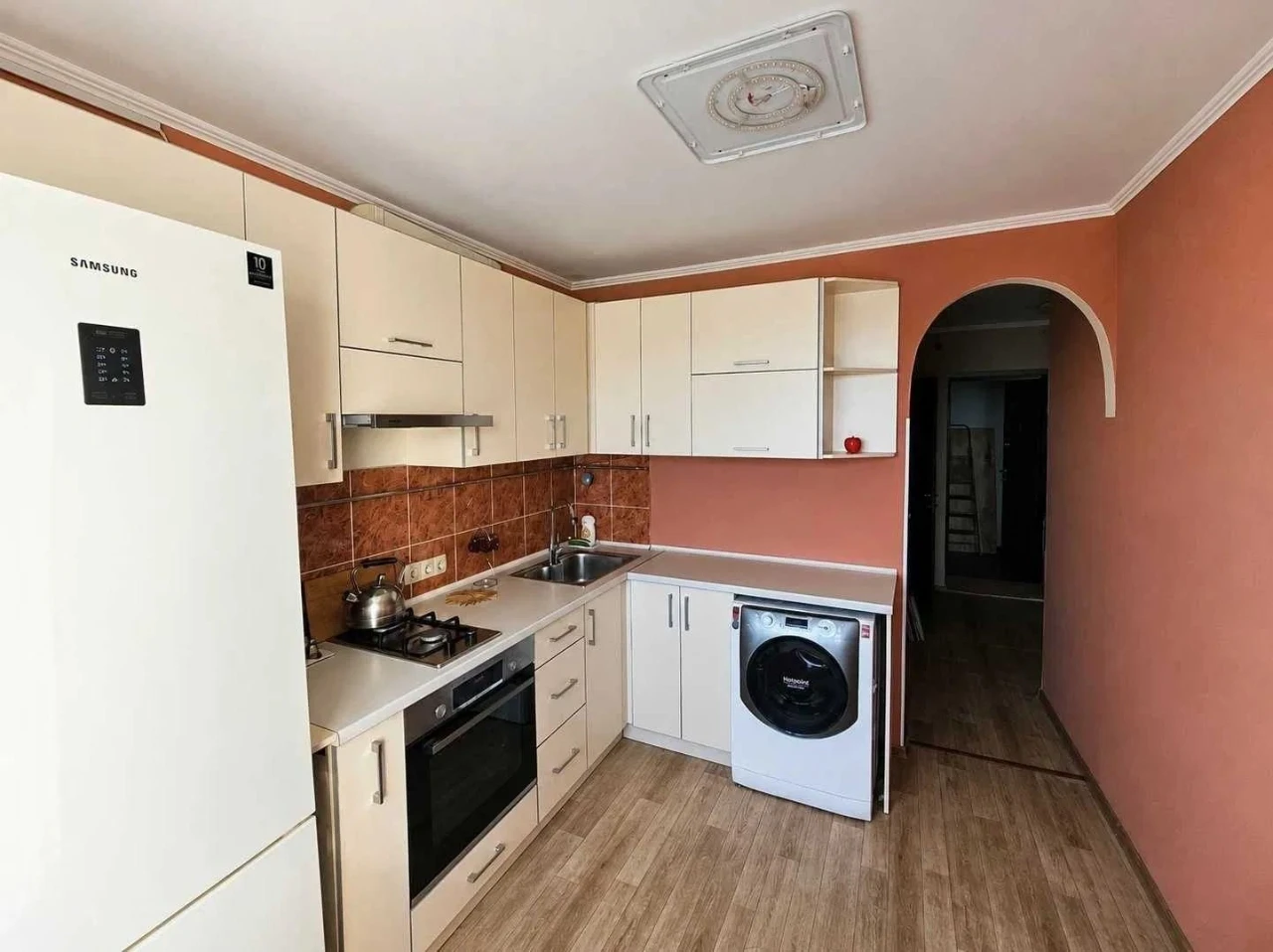 1к кв Нові Будинки, пр-д Стадіонний 23, Сертифікат +