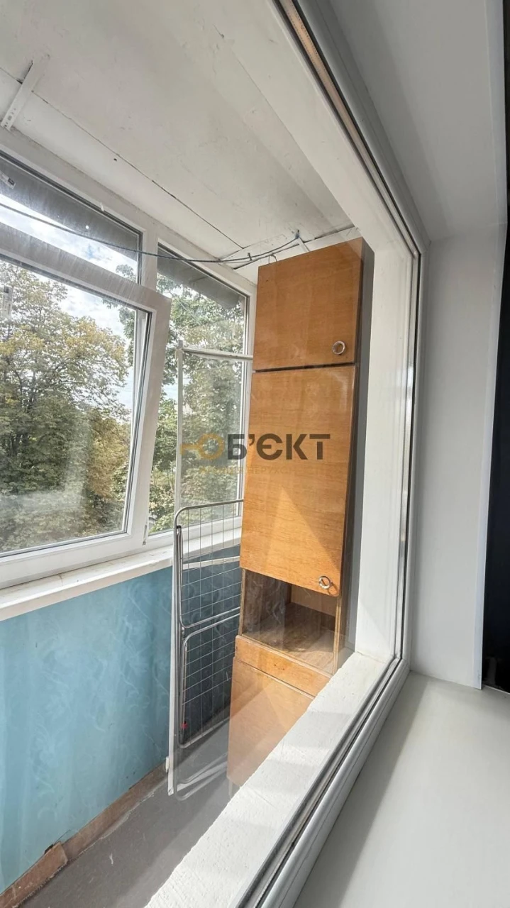 Продам 3-к квартиру возле м. Героев Труда — ул. Бучмы, 44Б.