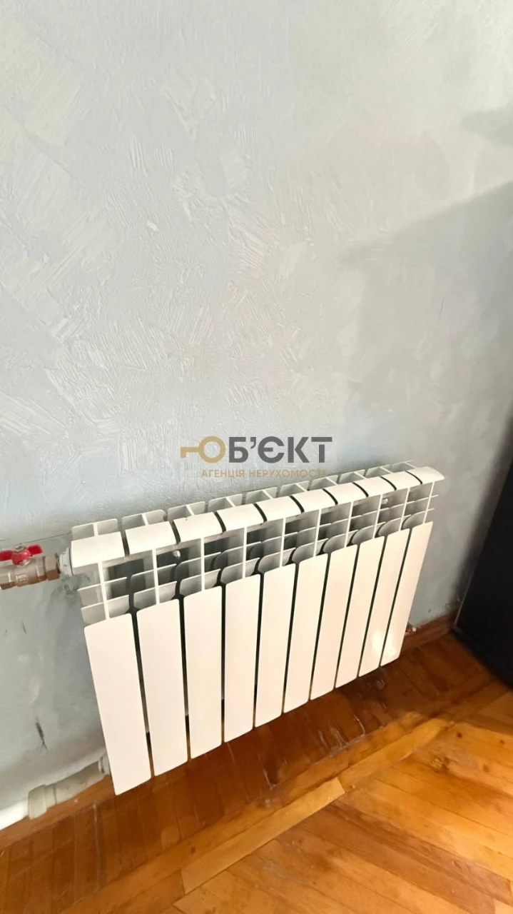 Продам 3-к квартиру возле м. Героев Труда — ул. Бучмы, 44Б.