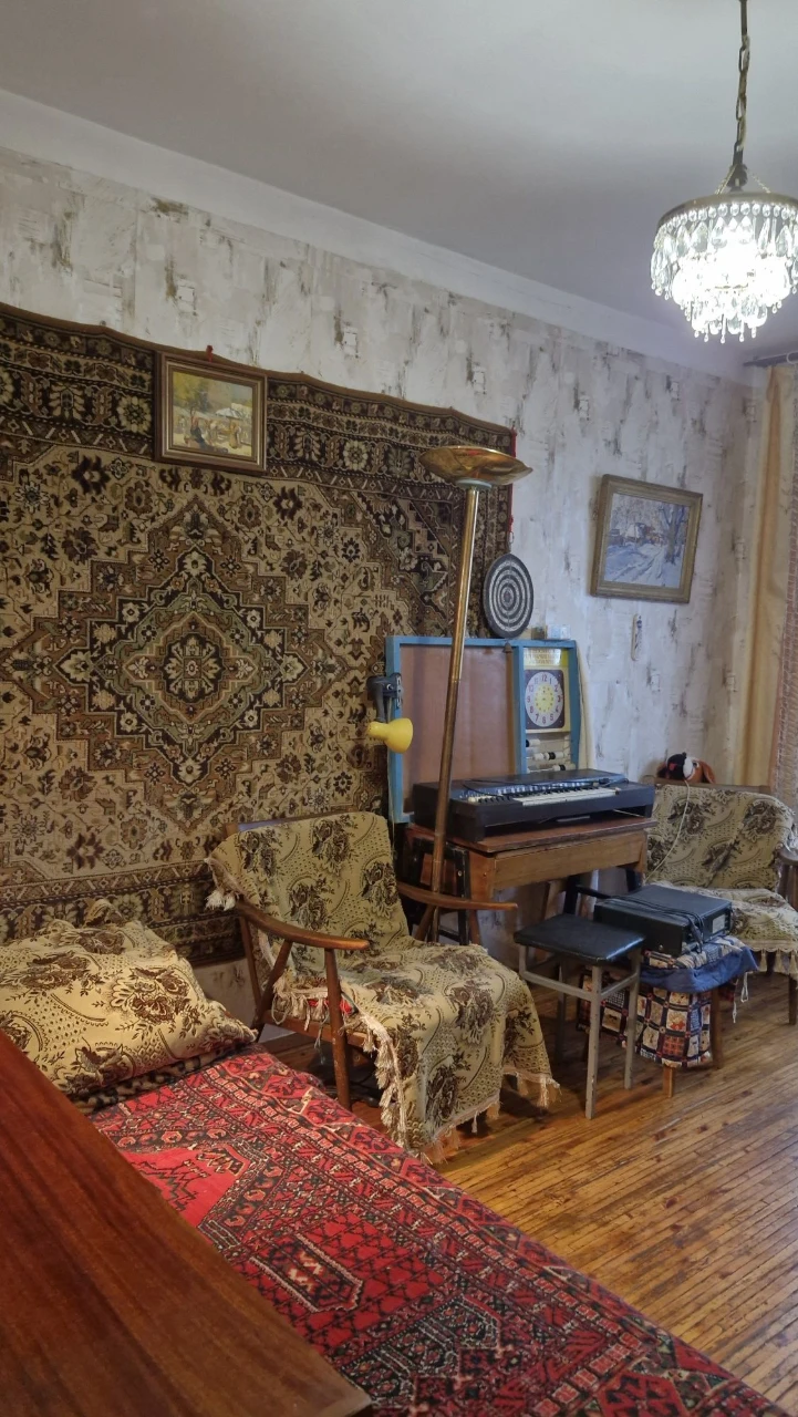 Продам 3 кв. пр. Жуковского 3