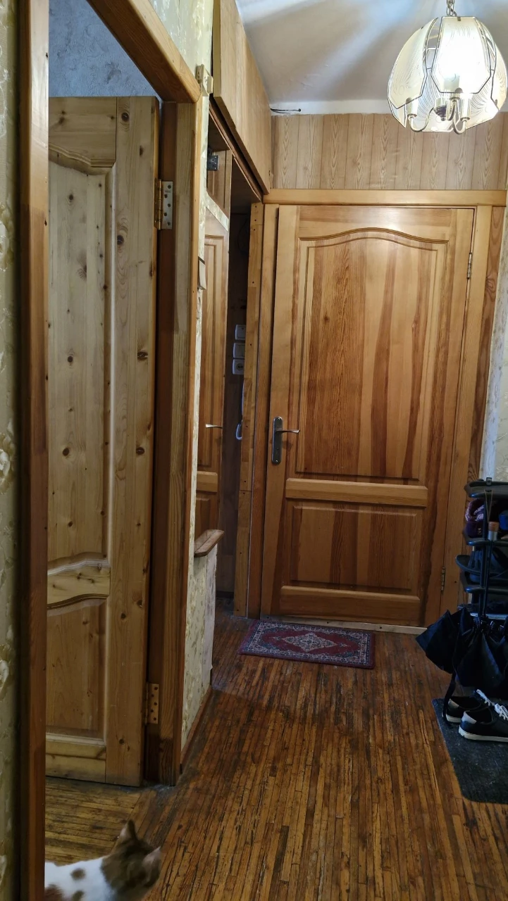 Продам 3 кв. пр. Жуковского 3