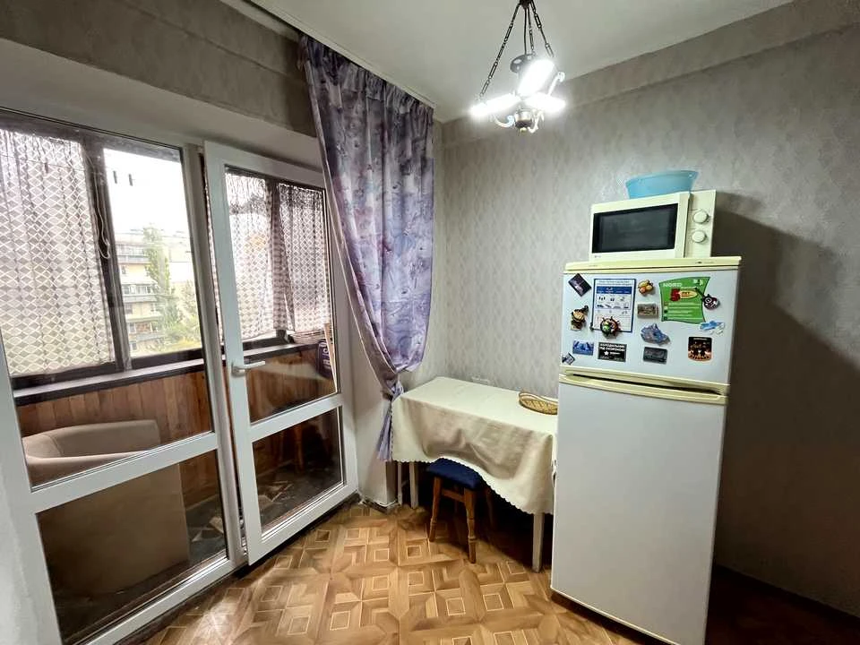 Apartment. Pavla Tichy prospekt, Kyiv
