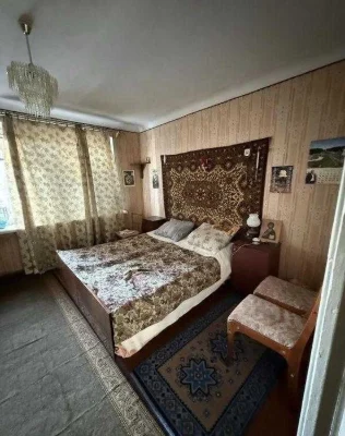 Поділ! У продажу 3-кімнатна квартира чеського планування