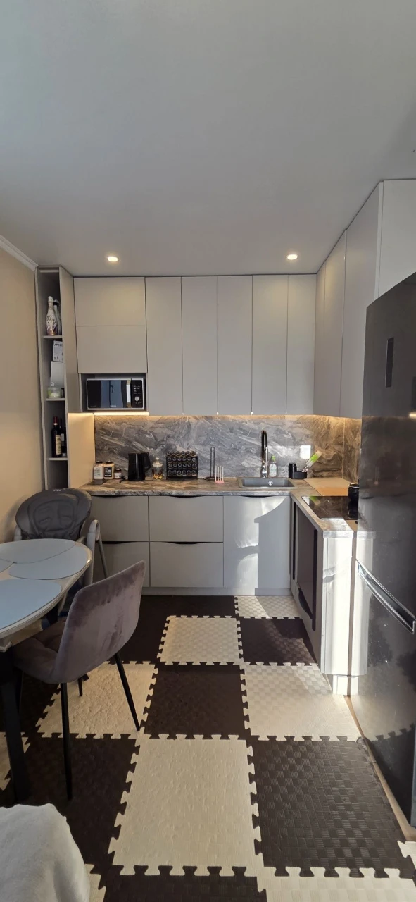 For Sale: 1-bedroom apartment at Ronald Reagan Avenue 40