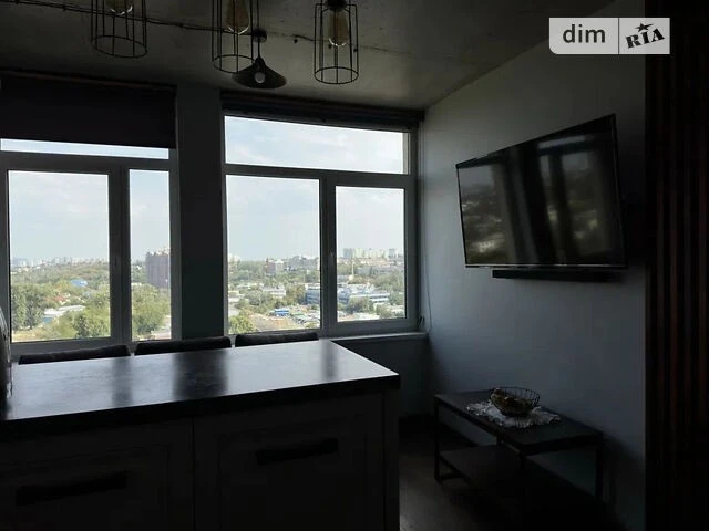 For sale 2-room apartment 47 sq. m. on Yunatska Street 1 • ID 34654696