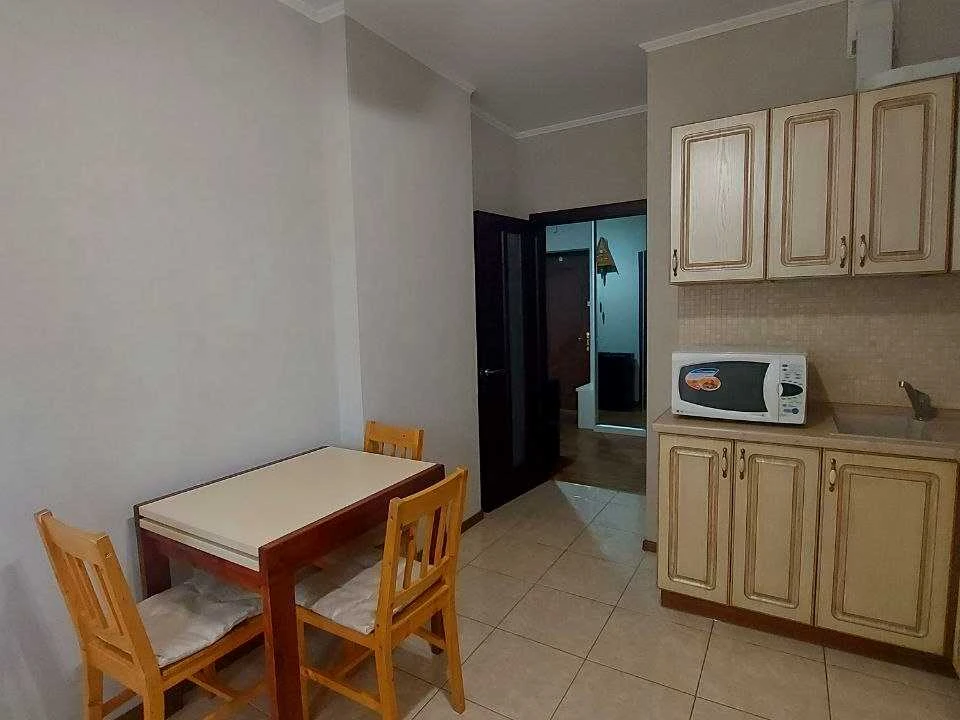 Квартира. Київ, вулиця Сім'ї Кульженків, 33