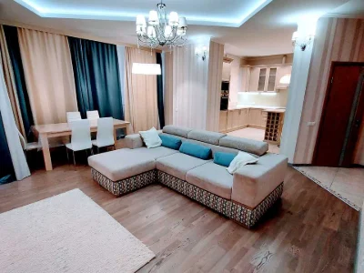 Квартира. Київ, Миколи Міхновського бульвар.