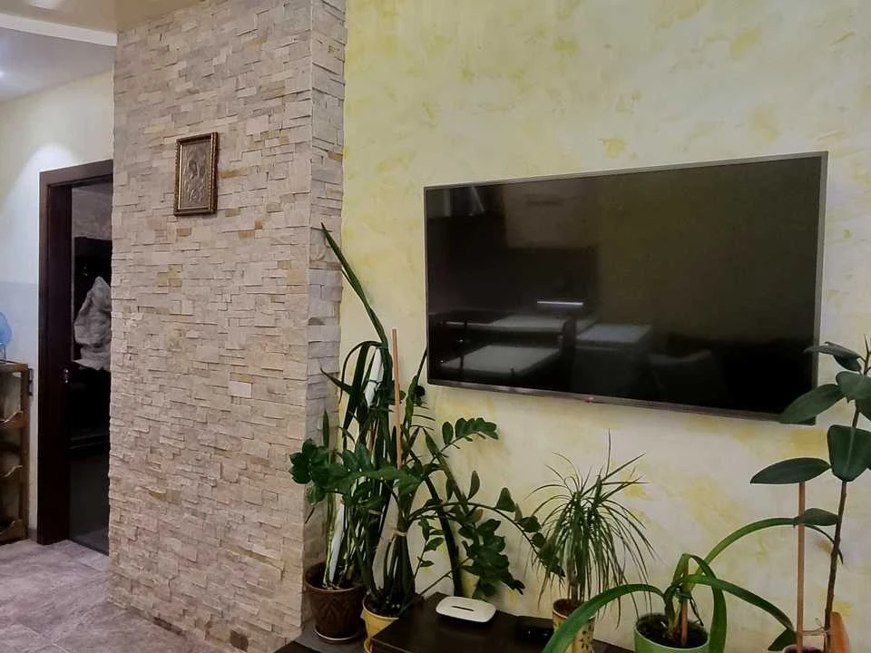Apartment. Yuliya Zdanovskaya st., Kyiv