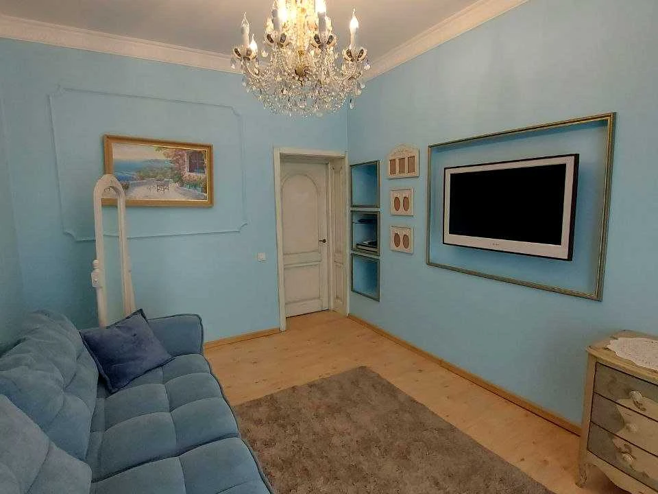 Квартира. Київ, Мала Житомирська вулиця