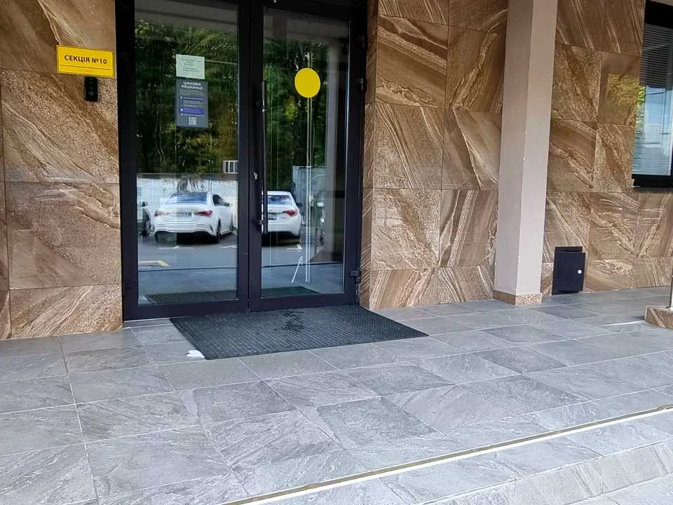 Квартира. Київ, Академіка Заболотного вул.