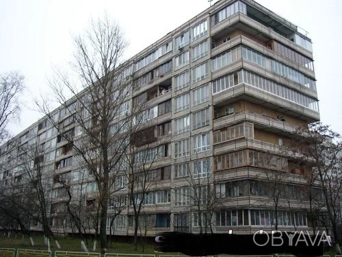 Продається 1/2 частини 3-кімнатного житла на вул. Липківського