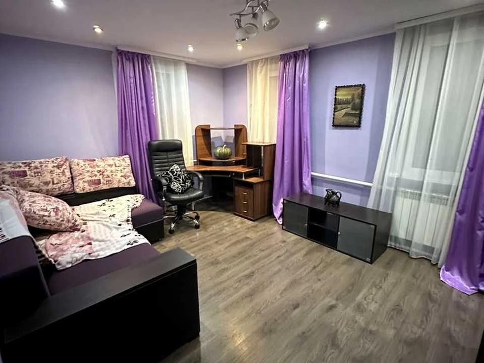 House. Kyiv, Sosnova Street