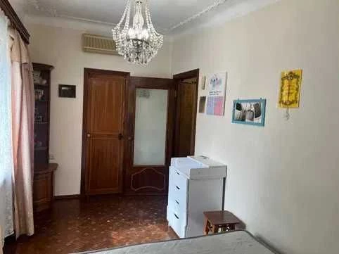 2-room apartment with a fenced balcony on Cheremushki Kosmonavtov