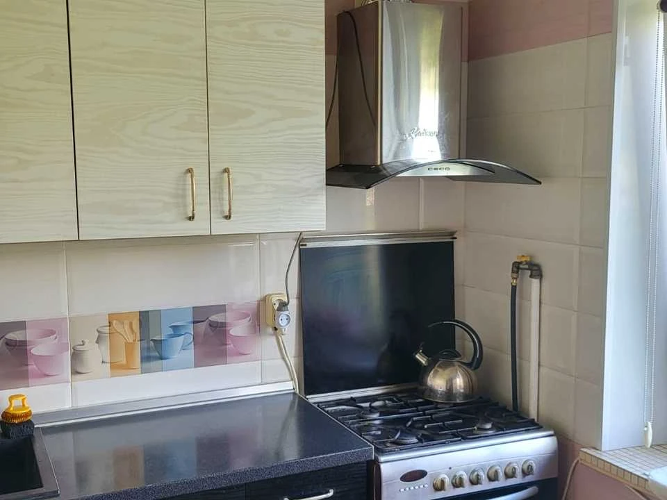 Apartment. Kyiv, Voskresensky Prospect.
