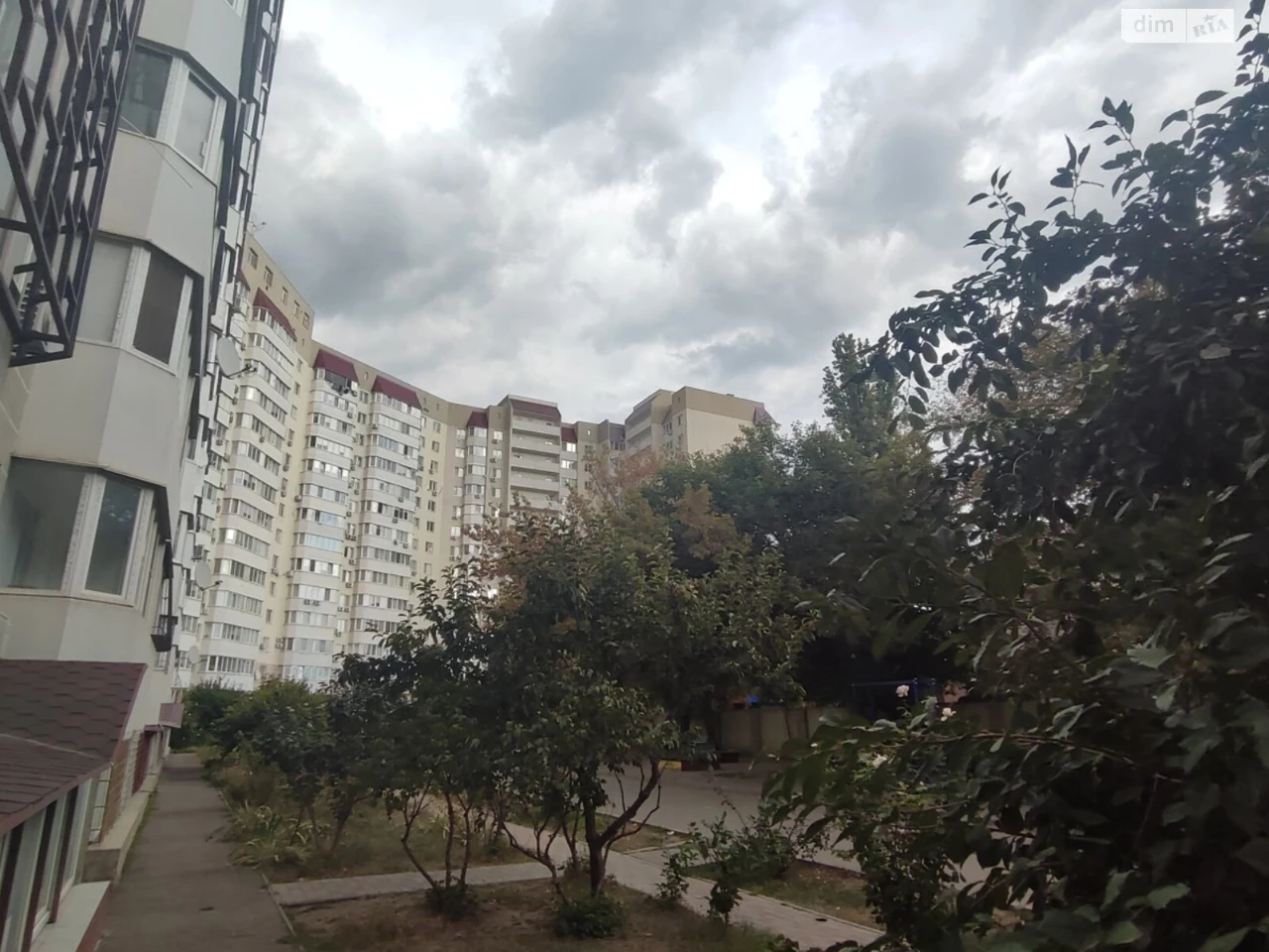 Продажа Квартира Ближні Млини