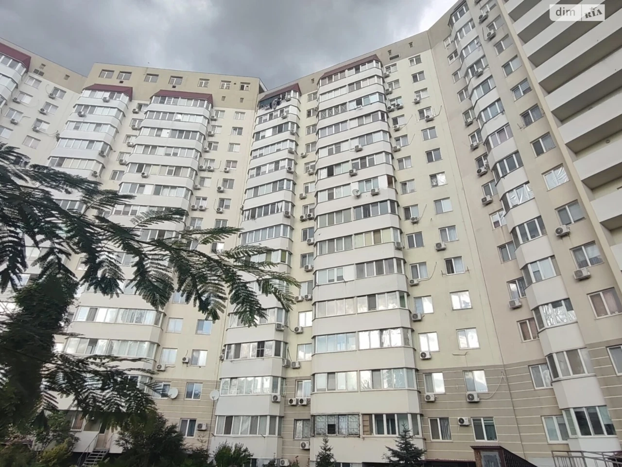 Продажа Квартира Ближні Млини