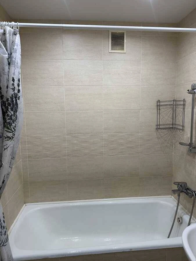 Rent long-term 2-room apartment Kyiv, Solomysky, Valeriya