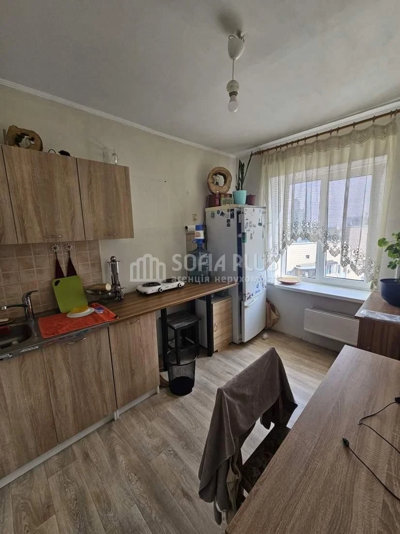 Срочно! 1к, Загоровская 8/10, недорого