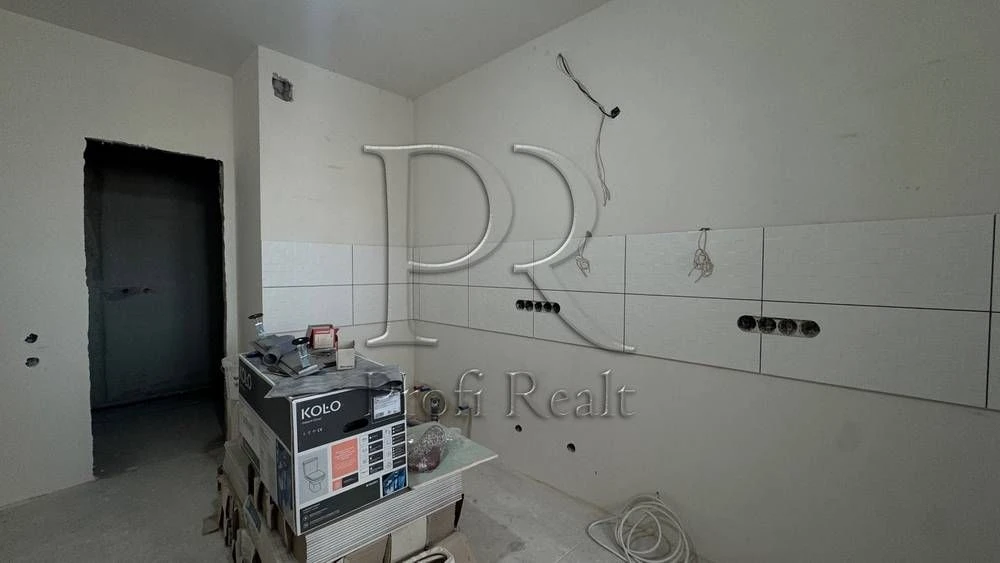 Sale of 2-room apartment in the Navigator Yaskravyy Obolon residential complex