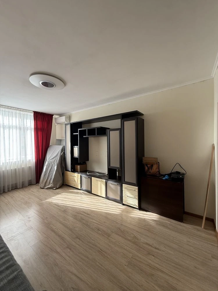 1-к квартира 56м.кв Саперно-слобідська 24