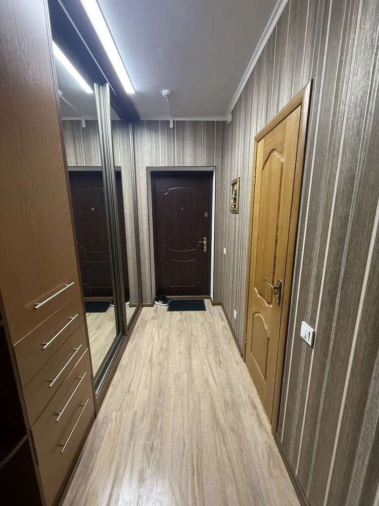 1-к квартира 56м.кв Саперно-слобідська 24