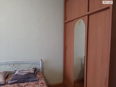 Довгострокова Оренда Квартири, Воскресенка