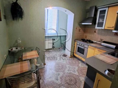Apartment. Forest Avenue, Kyiv